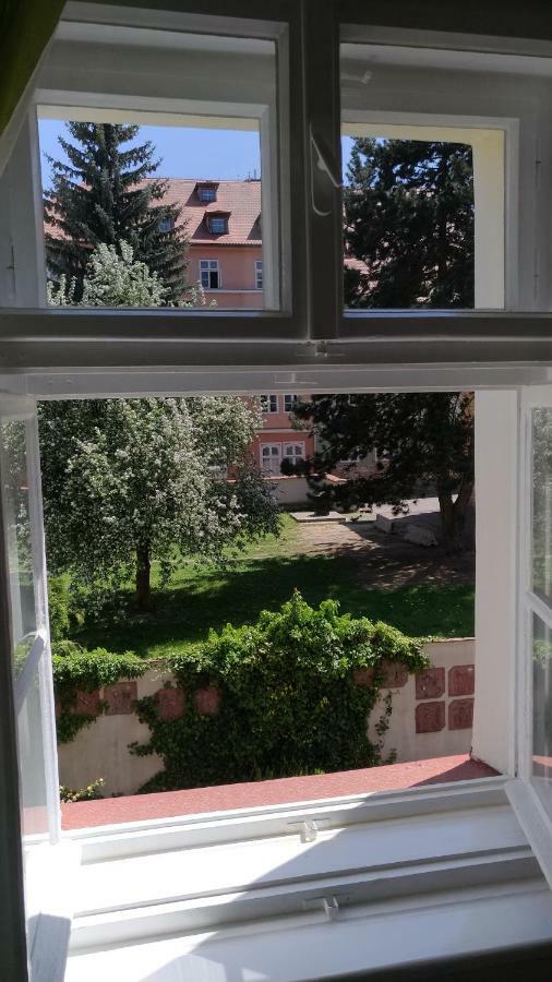 Skromný apartmán v centru Chebu Exteriér fotografie